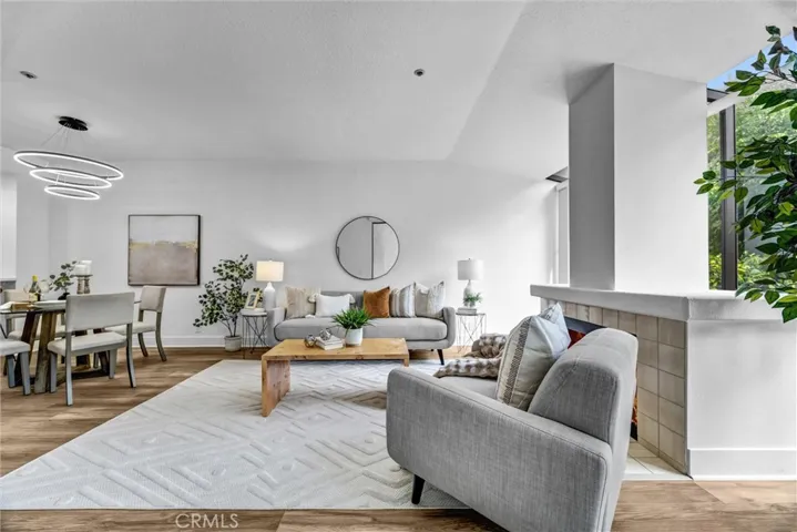 230 Lille 102, Newport Beach, California 92663 — photo 4