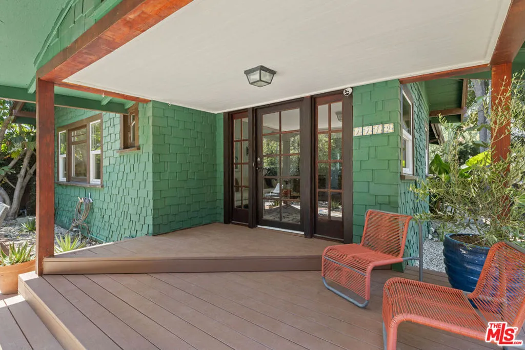 1149 Manzanita Street, Los Angeles, California 90029 — photo 4