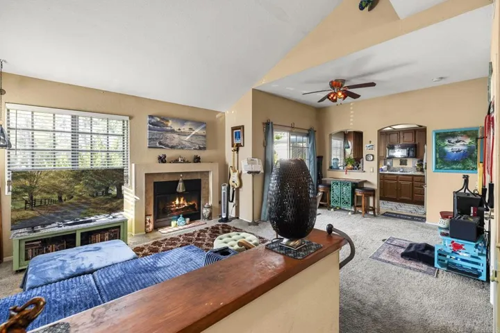 1050 La Tortuga Drive 40, Vista, California 92081 — photo 4