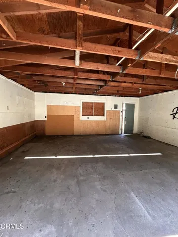 Garage detached