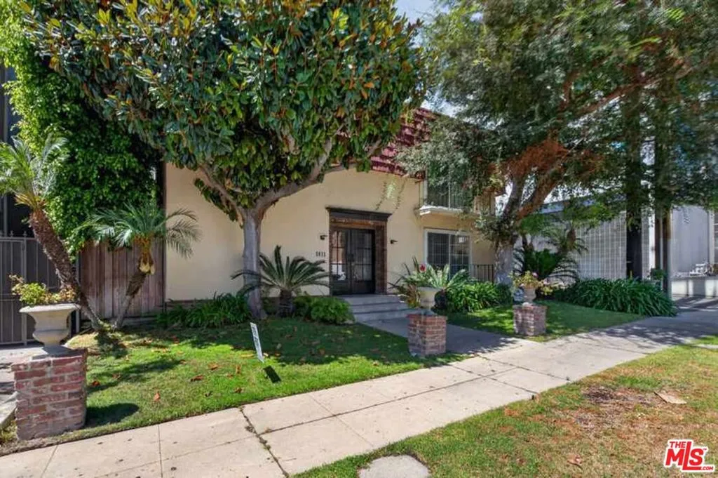 1811 Parnell Avenue, Los Angeles, California 90025 — photo 4
