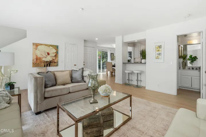 living room:powder room