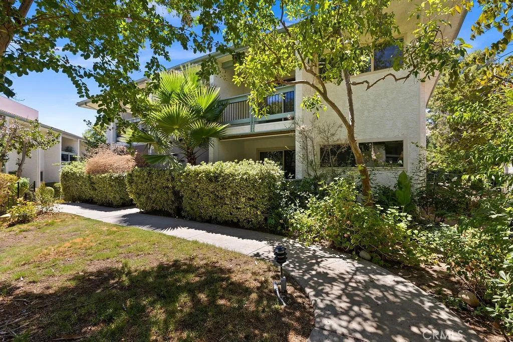 4716 Park