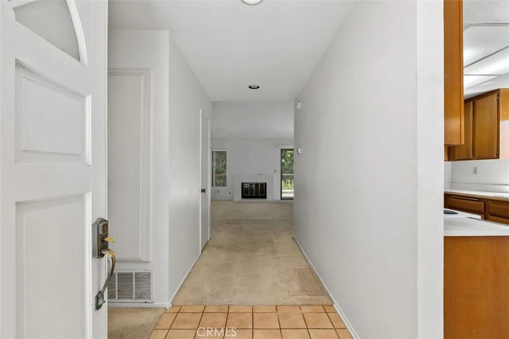 4218 Los Padres Drive, Fallbrook, California 92028 — photo 4