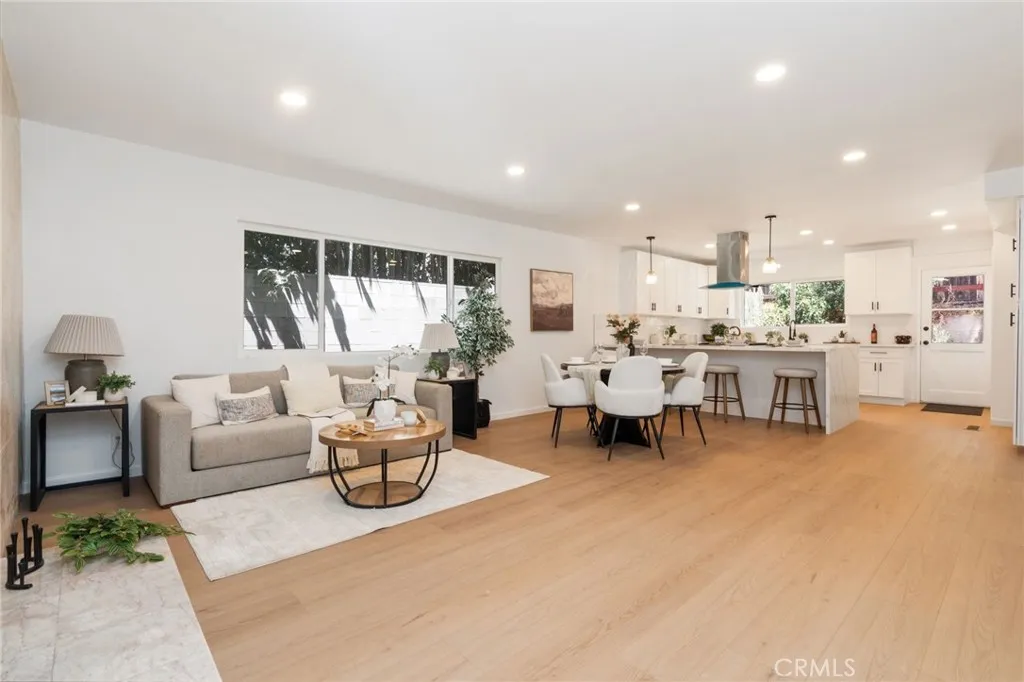 5701 Milton, Whittier, California 90601 — photo 5