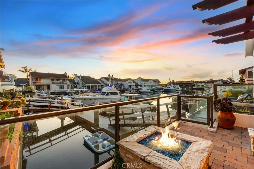 16455 Ladona Cir