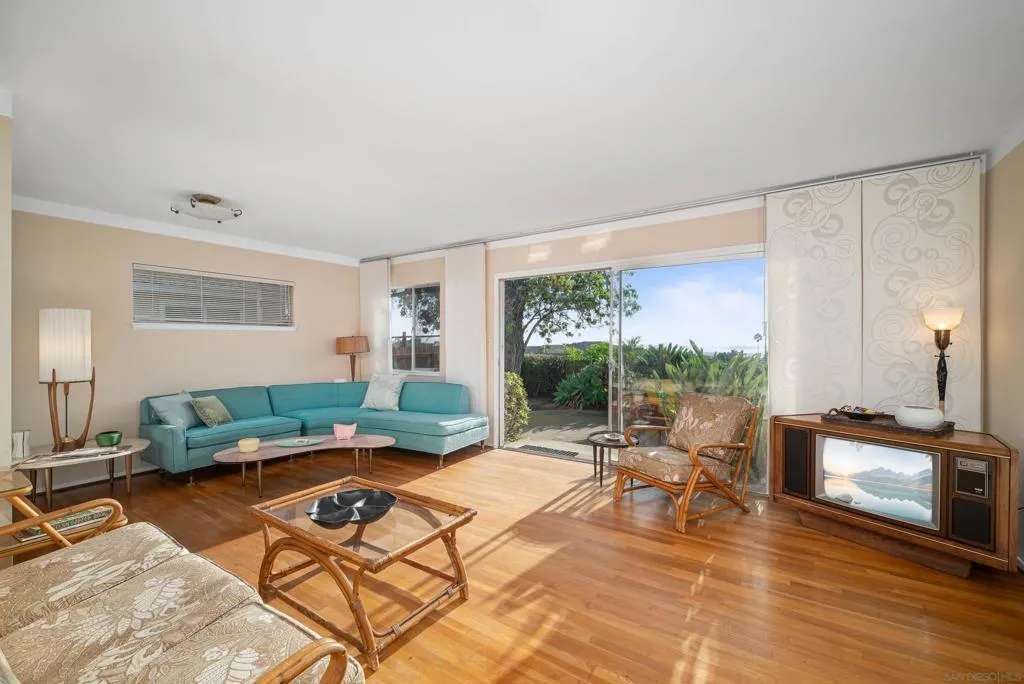 2244 Penrose, San Diego, California 92110 — photo 5