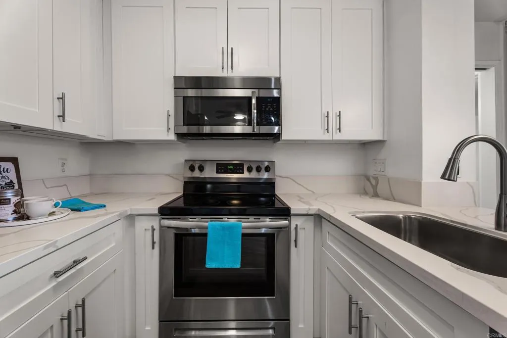1801 Diamond Street 3-205, San Diego, California 92109 — photo 5