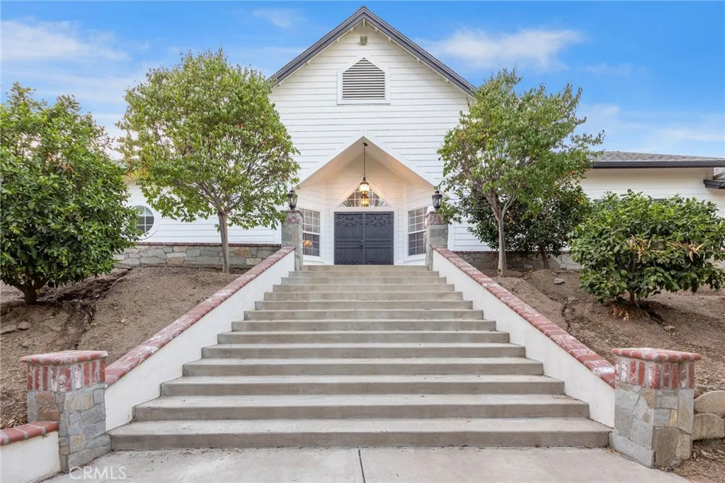 42761 Juniper