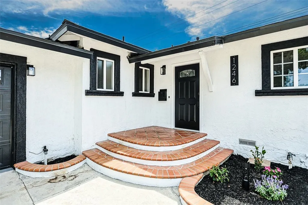 1246 E Turin, Anaheim, California 92805 — photo 4