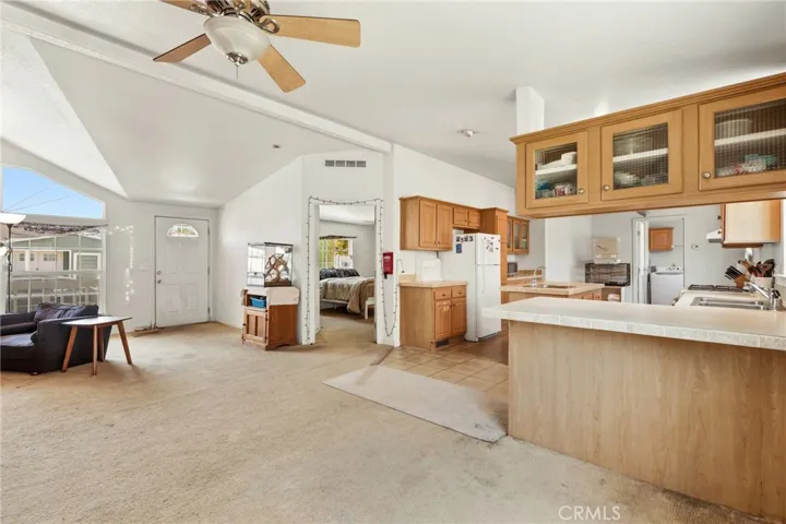 5815 E La Palma Avenue 190, Anaheim, California 92807 — photo 4
