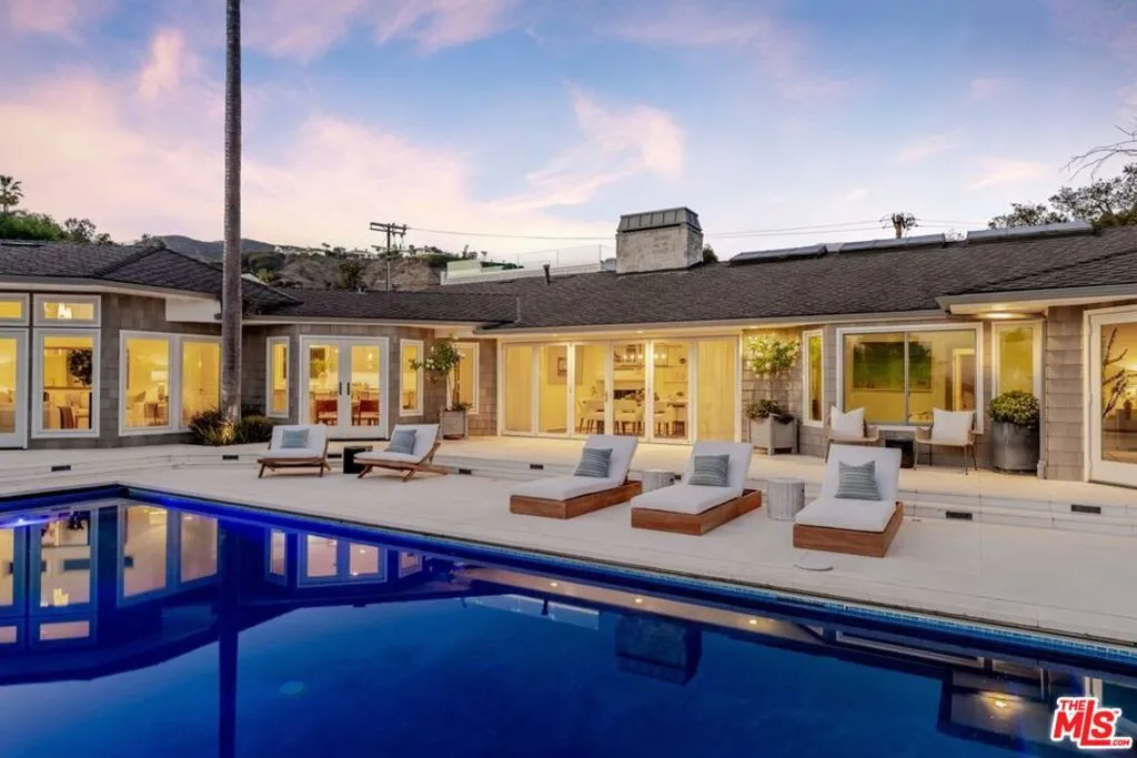 1037 Maroney Lane, Los Angeles, California 90272 — photo 4
