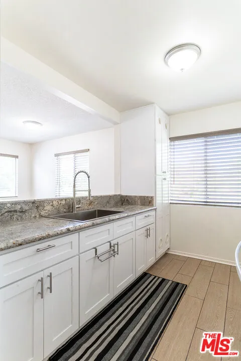 3210 Chapman Street 5, Los Angeles, California 90065 — photo 5