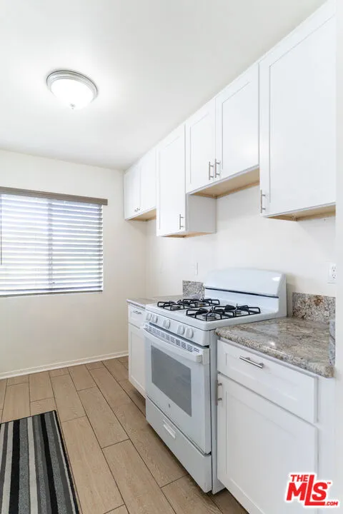 3210 Chapman Street 5, Los Angeles, California 90065 — photo 4