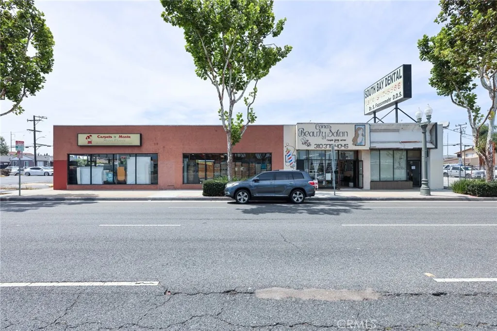 16607 Hawthorne Boulevard, Lawndale, California 90260 — photo 5
