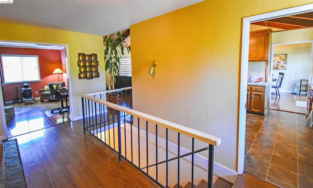 23101 Gold Springs Dr, Columbia, California 95310 — photo 5