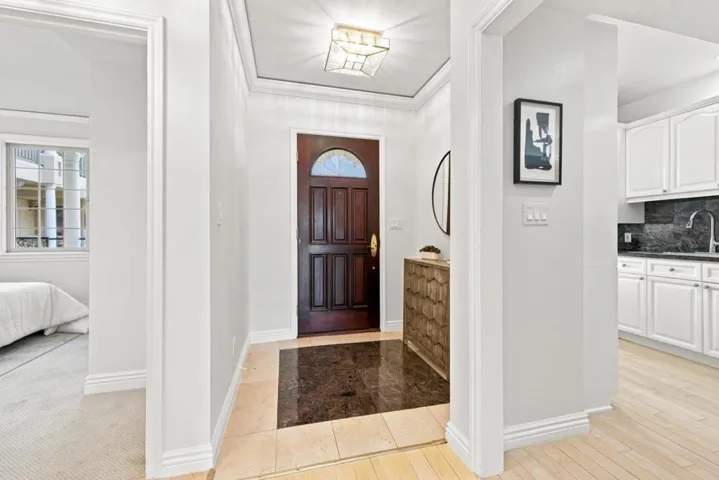 153 N N San Mateo Drive 304, San Mateo, California 94401 — photo 5