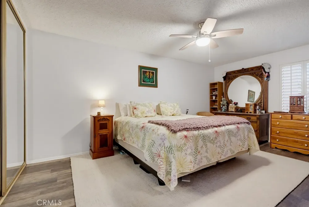Large Primary Bedroom Large Primary Bedroom