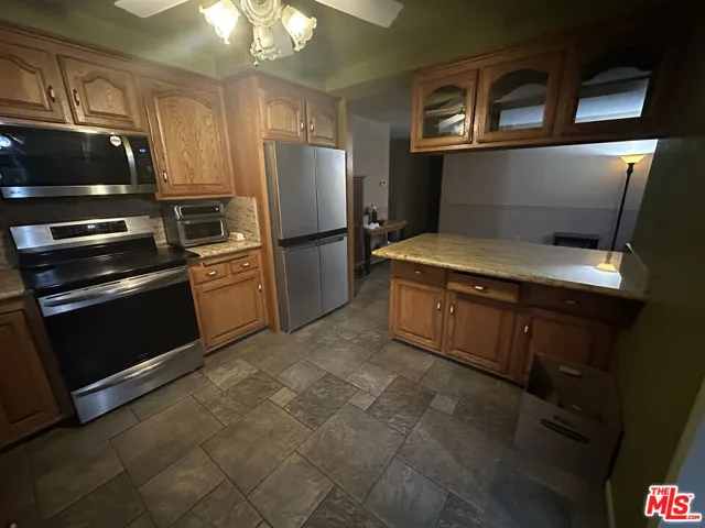14616 Daisy Meadow Street, Santa Clarita, California 91387 — photo 4