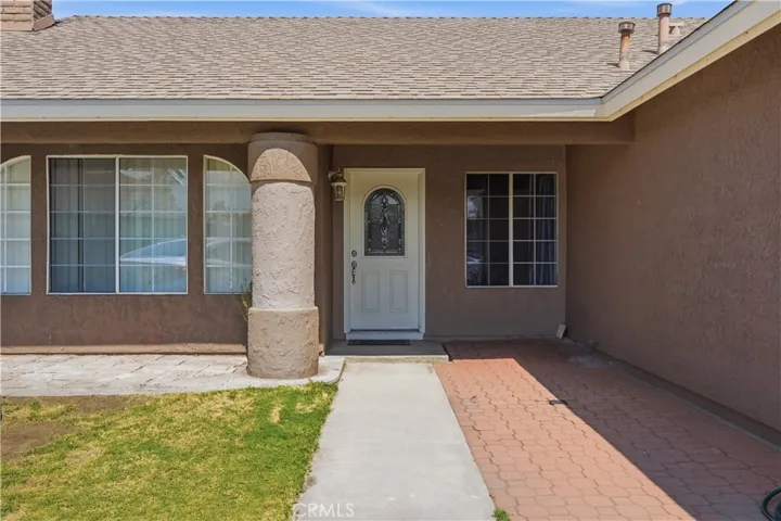 12218 Kumquat, Chino, California 91710 — photo 4