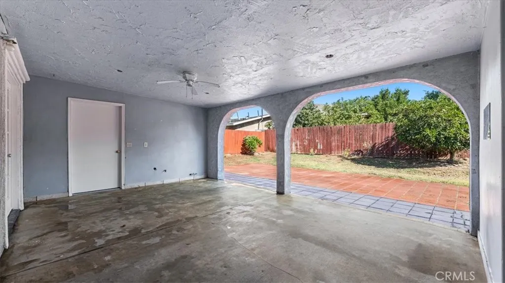 PATIO TO SFR