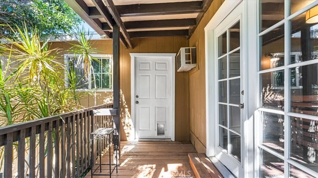 ENTRANCE TO 2ND BEDROOM TO 2ND UNIT