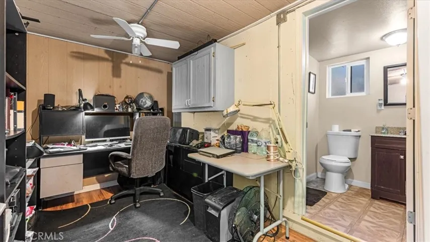 OFFICE AREA TO 2ND UNIT