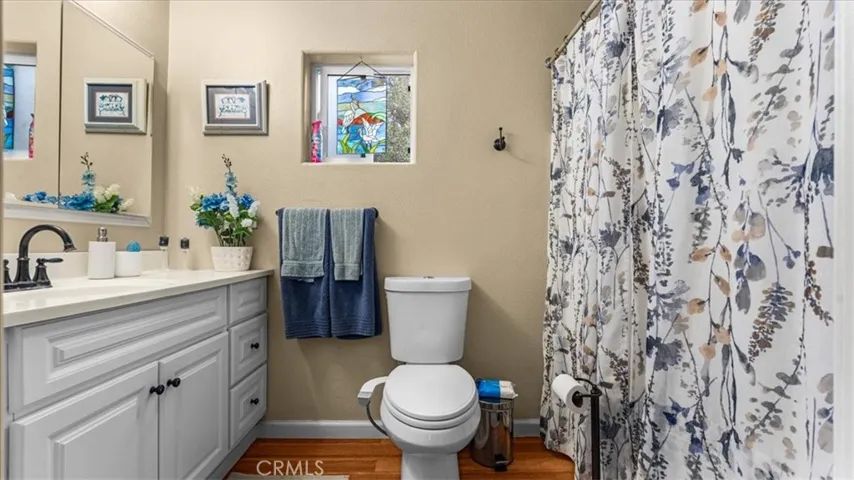 BATHROOM 1 TO 2ND UNIT