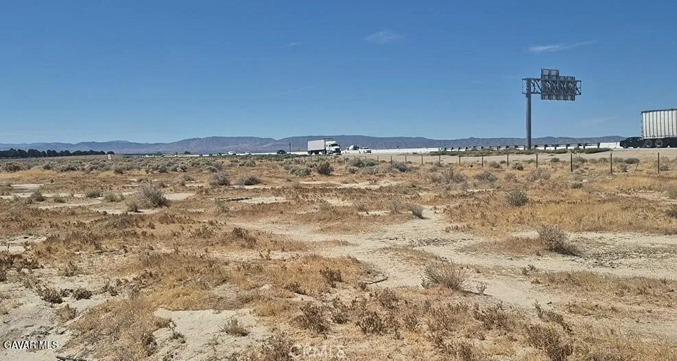 0 W 21 Street, Lancaster, California 93536 — photo 4