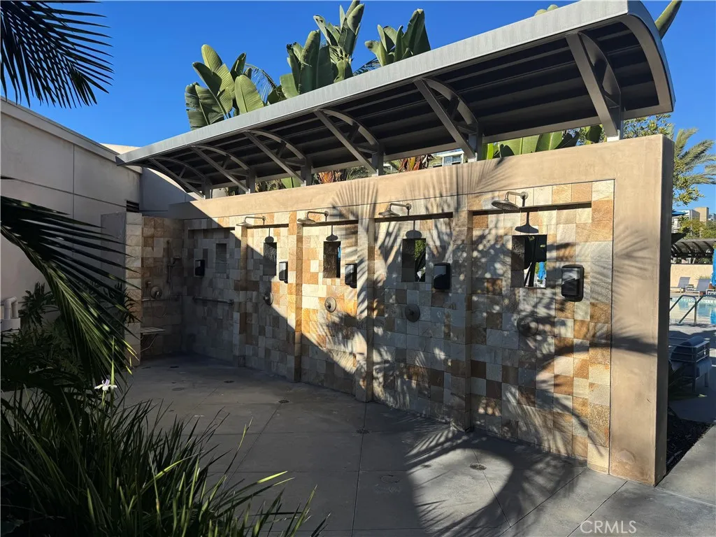 outdoor showers at the main pool.