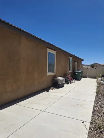 27716 Maltby, Moreno Valley, California 92555 — photo 4