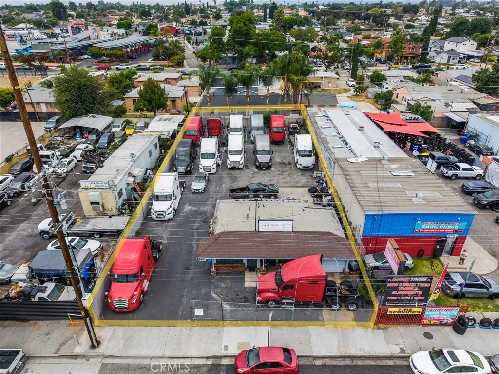 13435 Imperial Hwy
