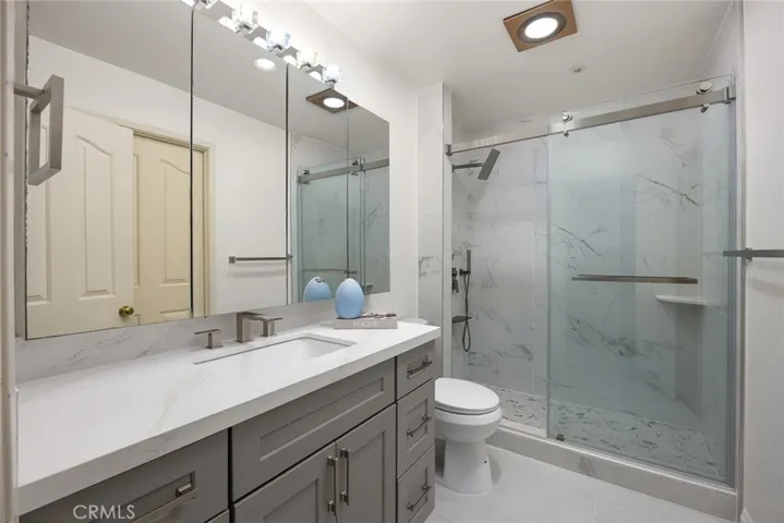 Updated Primary Bathroom