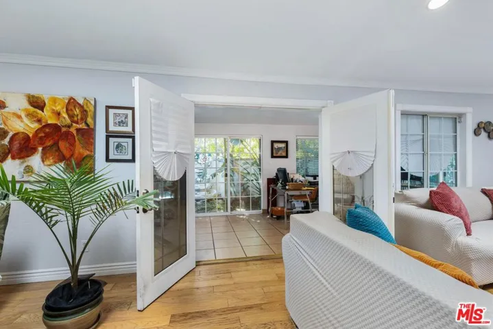 20628 Clark Street, Los Angeles, California 91367 — photo 5