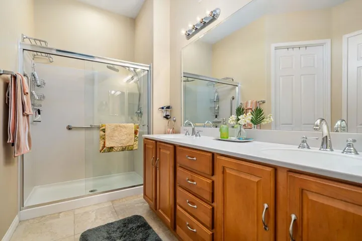 38-web-or-mls-hgpAULA_OPMG_0826_038