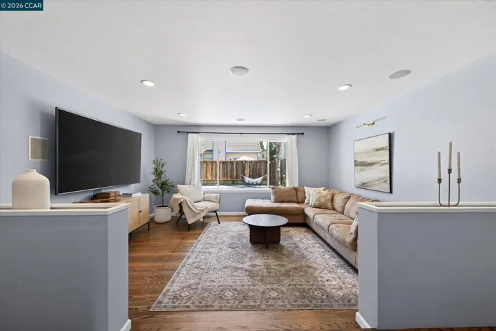 1560 American Beauty Dr, Concord, California 94521 — photo 5