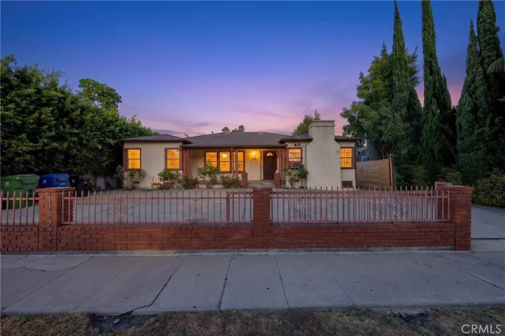 516 N Crescent Heights