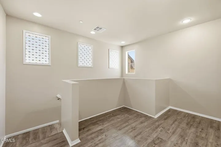 1790 Daffodil Ave.