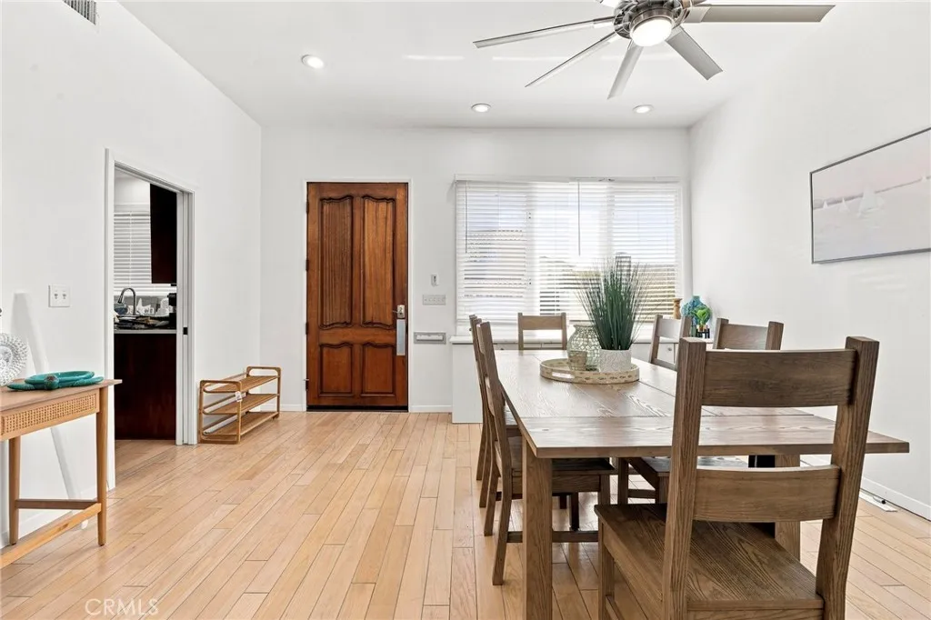 253 Novara, Long Beach, California 90803 — photo 5