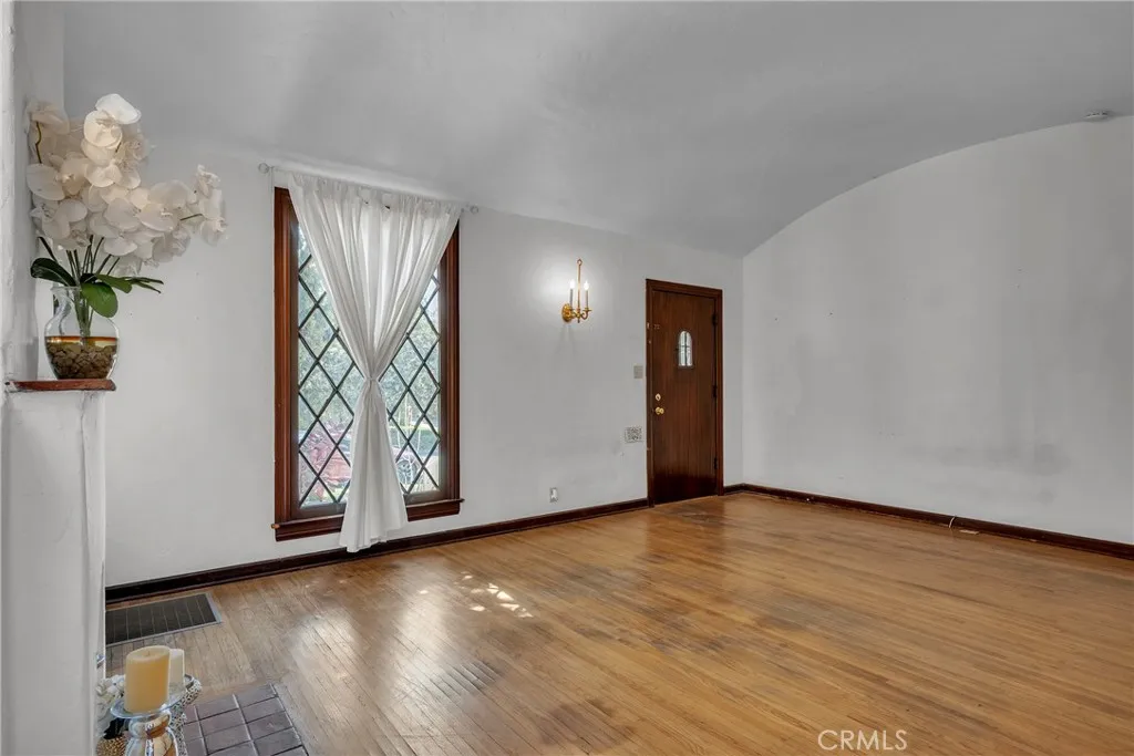Unit 81 Living Room