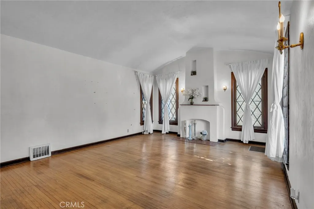 Unit 81 Living Room