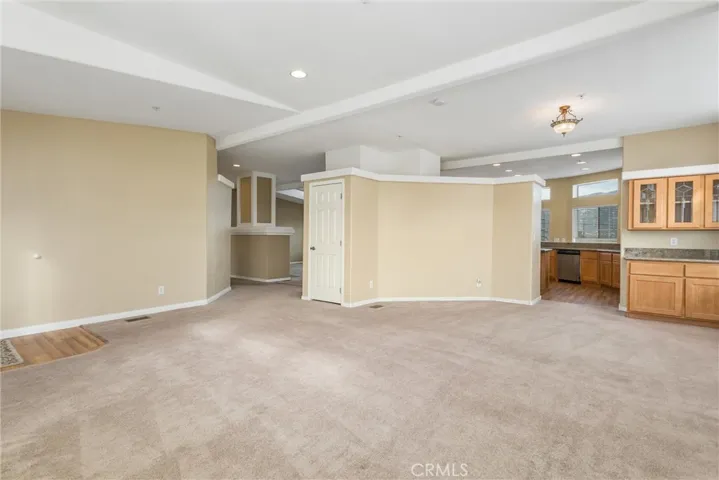Living Room/Dining Room