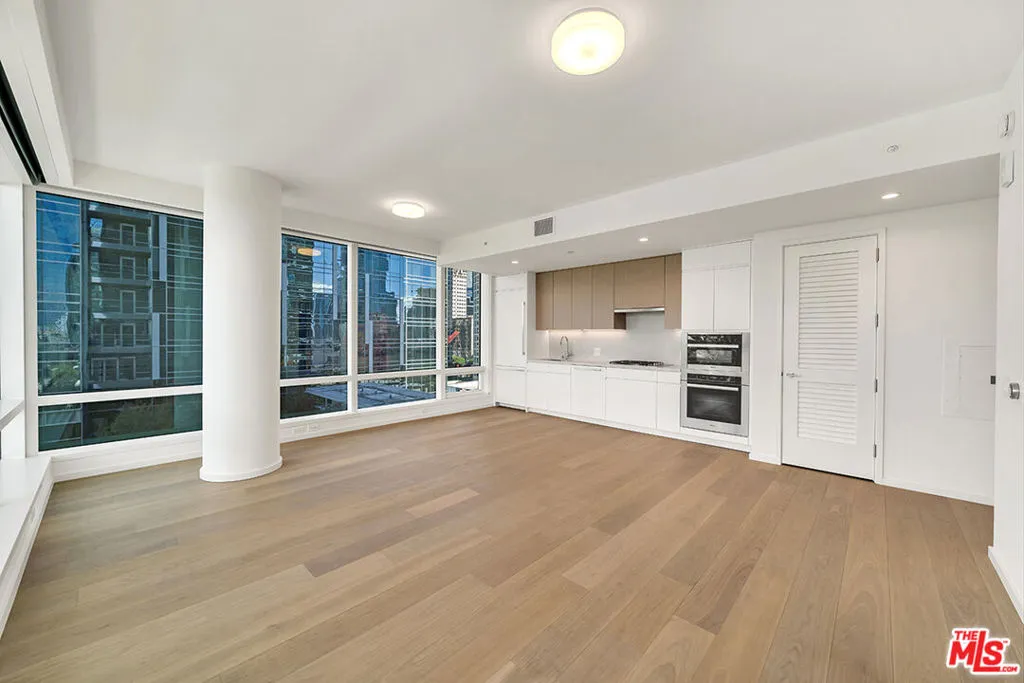 877 Francisco Street 1602, Los Angeles, California 90017 — photo 4