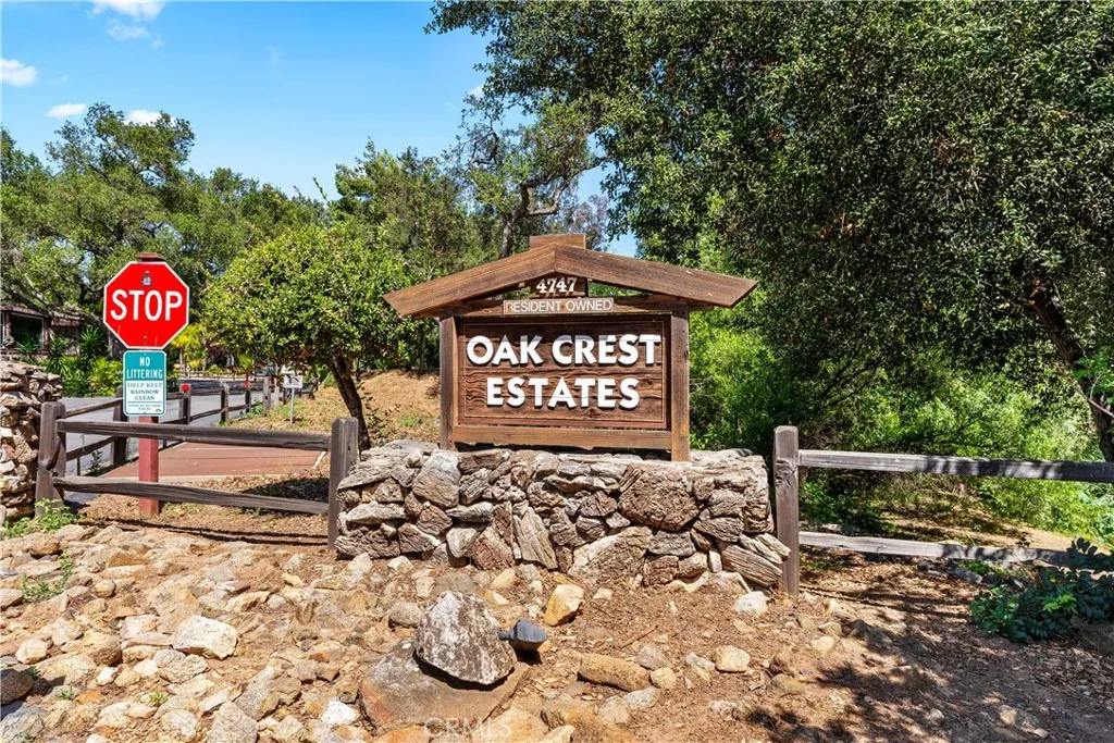 Oak Crest Estates