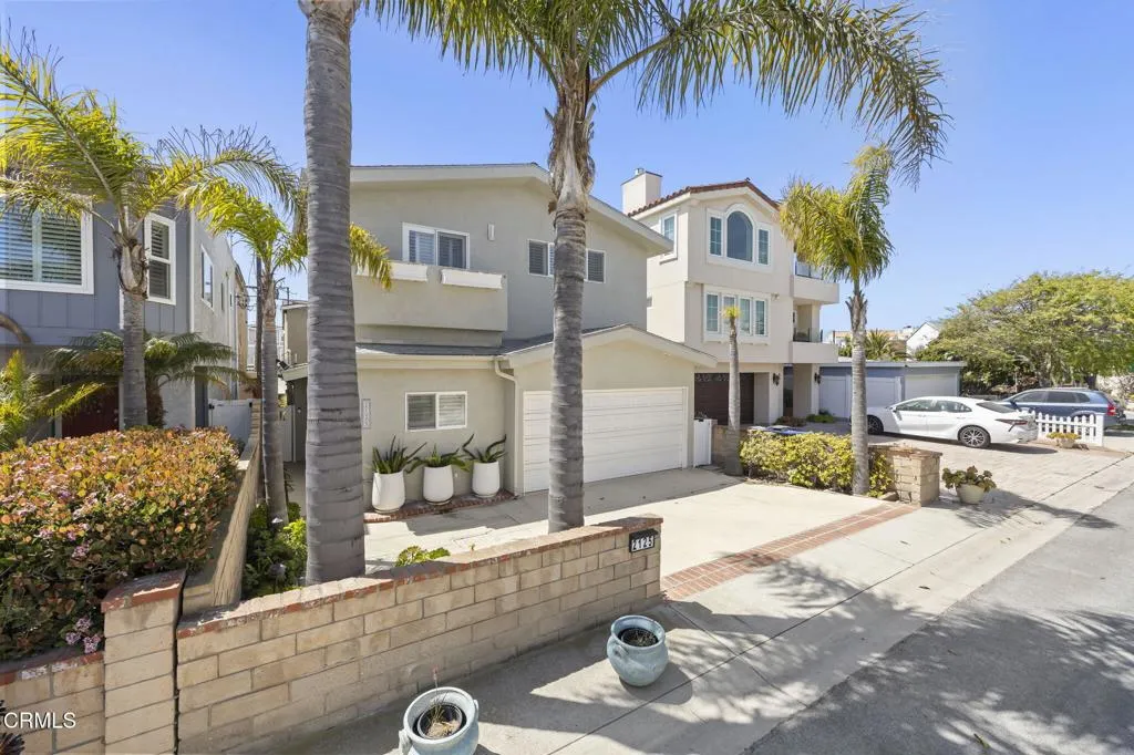 2-web-or-mls-Upmarketmedia_2125Pir-3