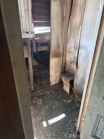 GARAGE APARTMENT