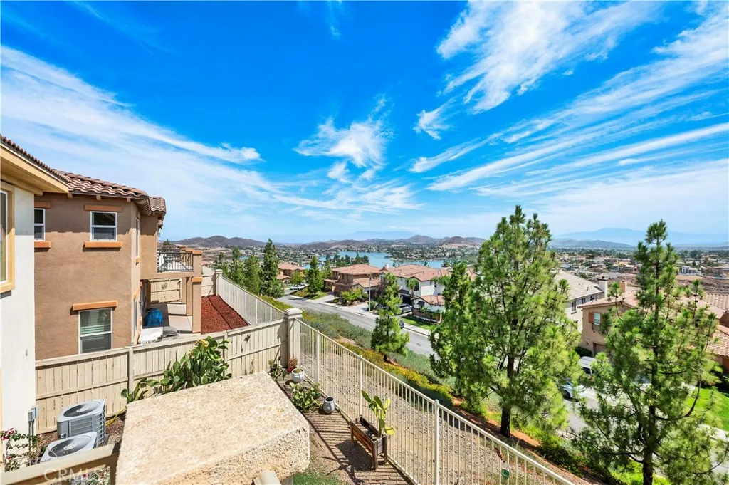 Balcony Lake View