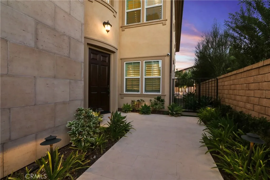 42 Barberry, Lake Forest, California 92630 — photo 4