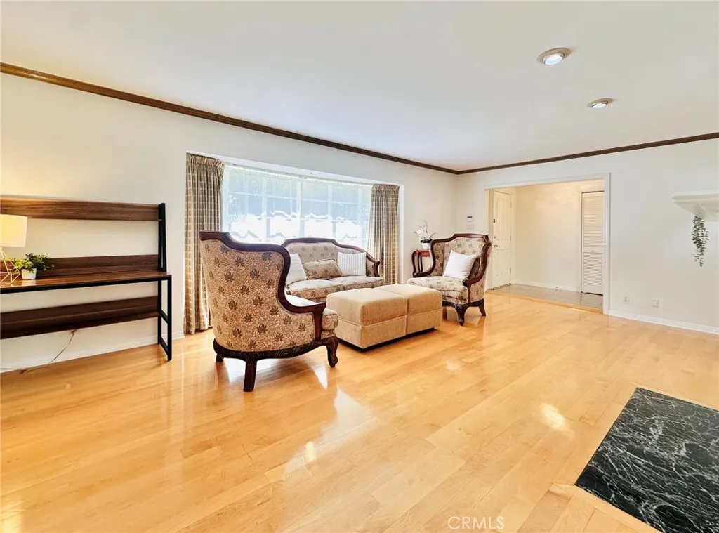 1558 Wembley Road, San Marino, California 91108 — photo 4