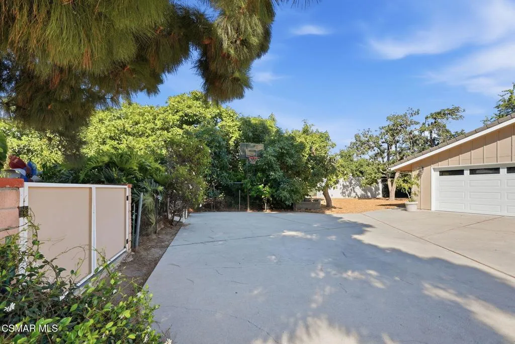 72-web-or-mls-280CummingsRdStills_055